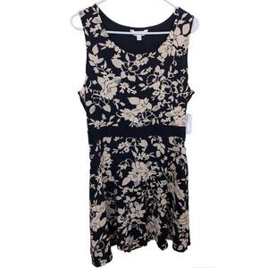 Charming Charlie Cut Out Back Floral Winter Blooms Mini Dress Size Large